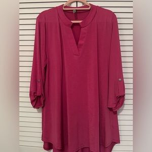 Honeyme Gabby Tunic in fuchsia NWOT